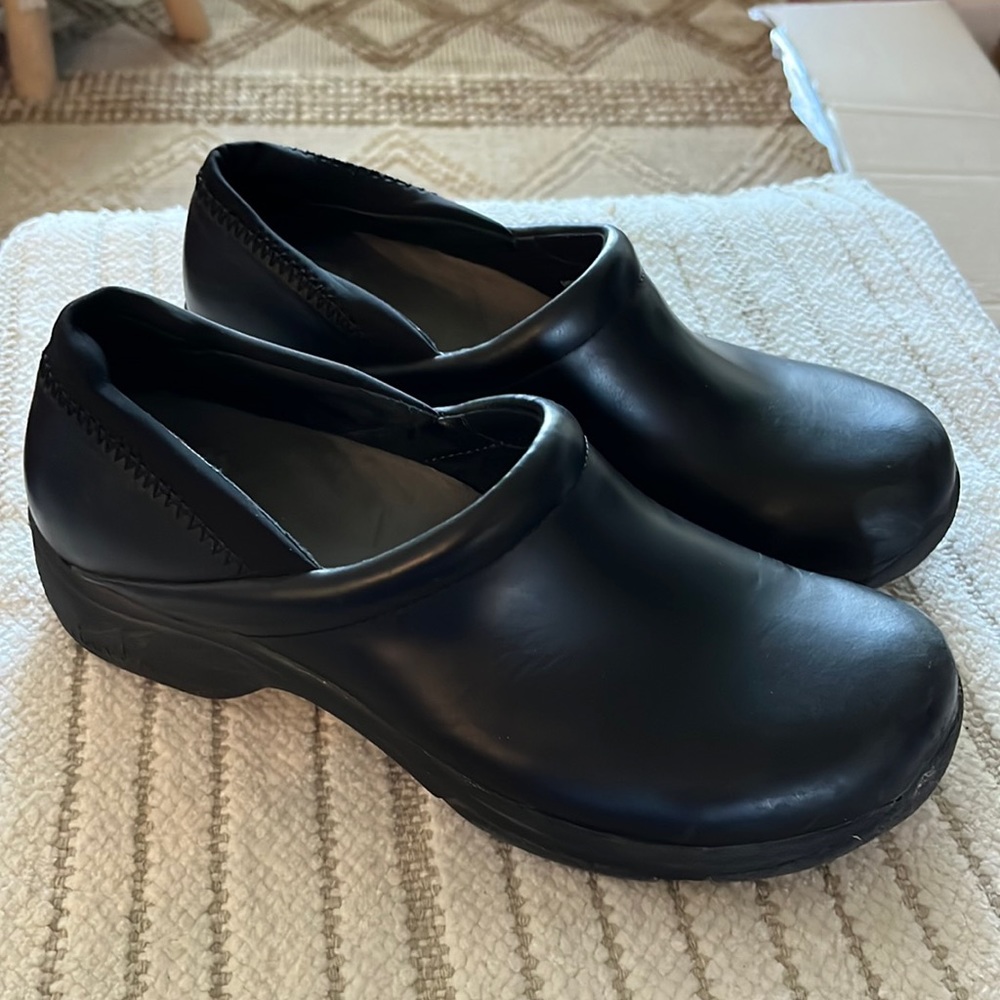 Slip ons